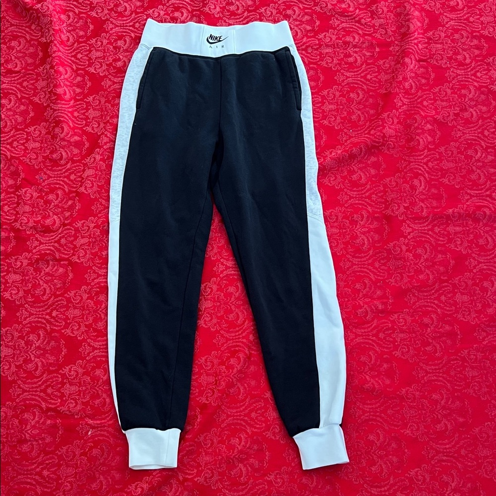 Nike Air Sportswear Fleece Jogger Pants XS Black White Side Stripe CV8573-010